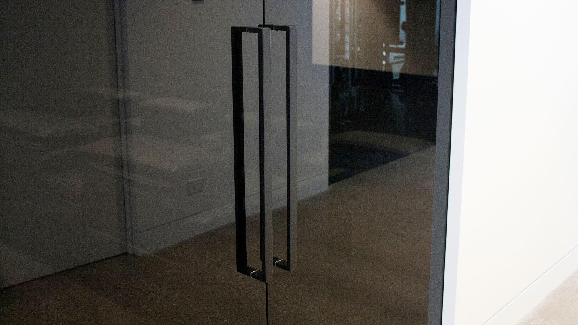 Cav-X Glass Cavity Sliding Door, Square Pull Handle Door Hardware