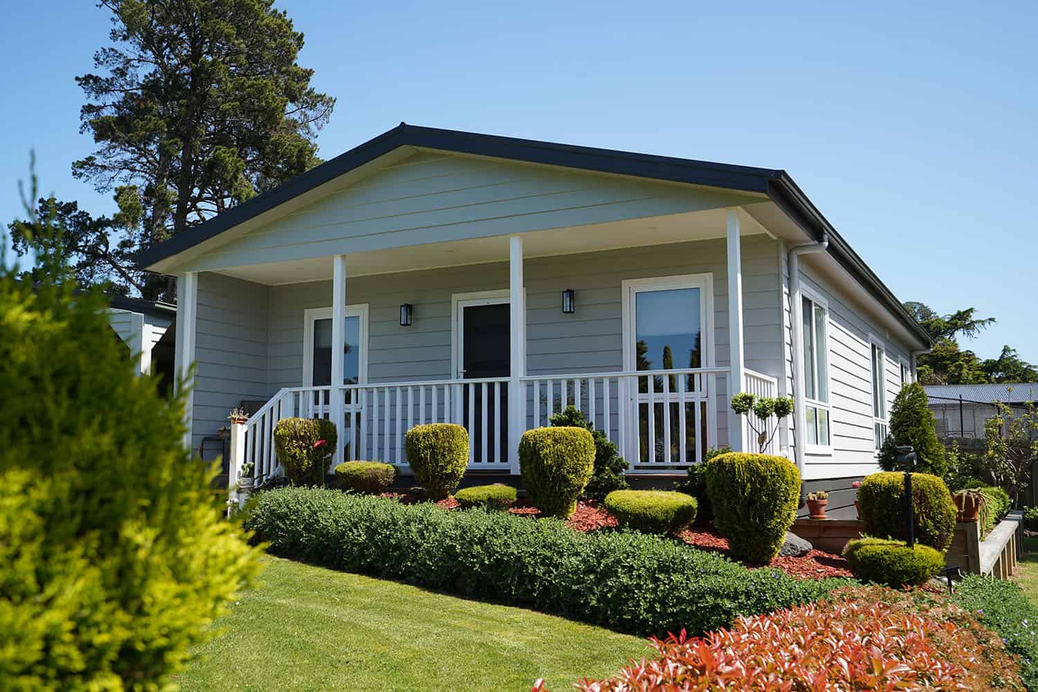 Modern home featuring INNOVA Duraplank® cladding in a smooth weatherboard profile, offering a classic timber look with low-maintenance fibre cement durability.